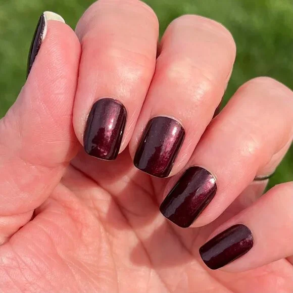 Color Street Nail Strips- 2025 Fall - Picture 3 of 4